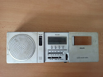 Hodiny a radio s hodinami - 6