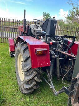 Traktor 4x4 - 6