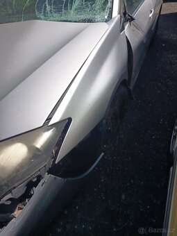 Renault laguna 3 2l dci - 6
