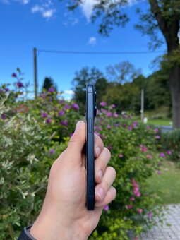 iPhone 15 Pro 128 GB Modrý titan, v jako novém stavu - 6