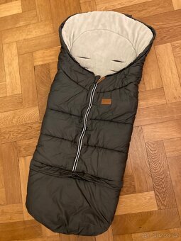 Kočárek Petite&Mars Royal 2023 v zimní výbavě - 6