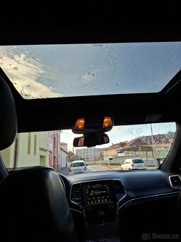 Jeep Grand Cherokee Sumit - 6
