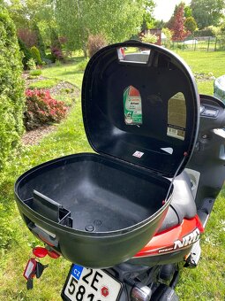 Skútr Piaggio NRG 50 - 6