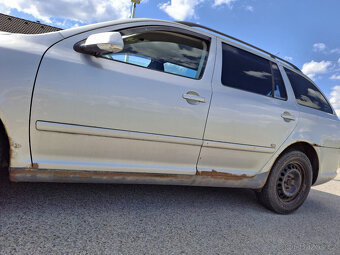 Škoda Octavia.2 combi 1.9TDI 77kw Tempomat Xenony Aut.Klima - 6