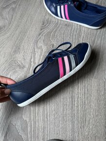Krásné dámské Adidas tenisky, vel 37 - 6