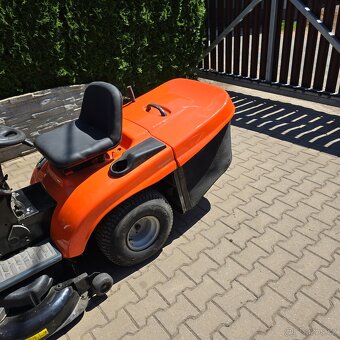 Zahradní traktůrek Husqvarna cth200 - 6
