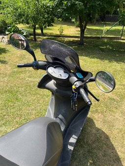 Yamaha majesty 125 - 6