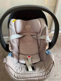 Autosedačka vajíčko Cybex aton 5 s adaptery na Tug 2 a mimi - 6