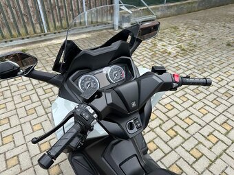 Honda Forza 350 - 6
