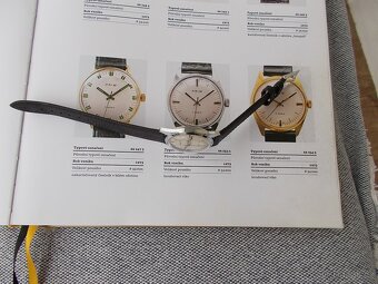 pekne funkcni hodinky prim rok  17 jewels 1973 - 6