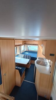 Dethleffs Camper 500, palandy, koupelna, velké lůžko - 6