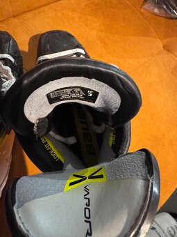 Brusle Bauer Vapor Hyperlite 2, vel 6,5 Fit3 - 6