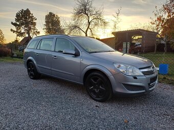 Benzínová Opel Astra 1.8 ..16V Tempomat - 6