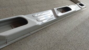 Suzuki Samurai SJ413 – Rám čelního skla bílý - 6