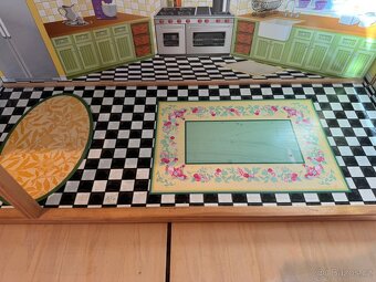 Domeček pro panenky - 6