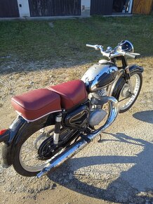 Triumph Cornet 200 - 6