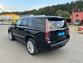 Cadillac Escalade Platinum 6.2 V8 - 6