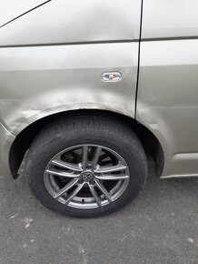 VW CARAVELLE T5 - 6