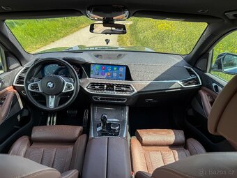 BMW X5 M50i 390kw, noční vidění, masáže, full výbava - 6