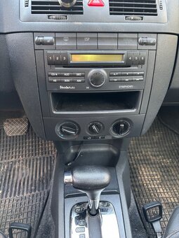 Škoda Fabia 1.4 automat - 6