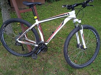 Prodej horského kola SPECIALIZED - 6
