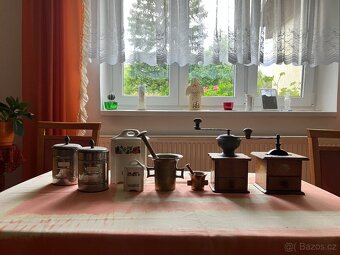 Broušené sklo, porcelán, keramika atd. z pozůstalosti - 6