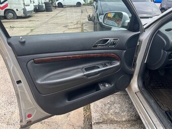 Interiér Škoda Superb 1 Kožený - 6