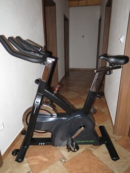 Špičkový cyklotrenažér TUNTURI S40 Perfektní stav - 6