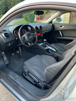 Audi TT 2.0 TFSi 147 KW. Manuál Xenony Serviska - TOP - 6