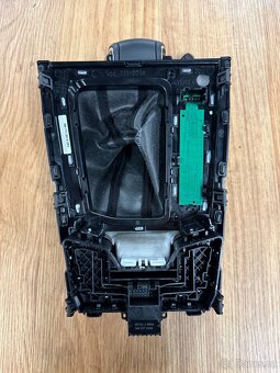 Řadící páka Škoda Kodiaq včetně rámečku 566 713 203 A DPJ - 6