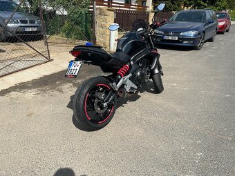 Kawasaki er-6n - 6