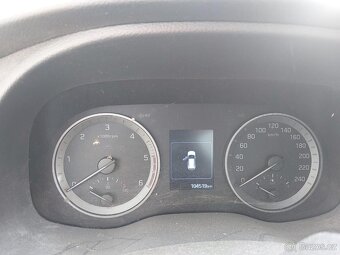 Hyundai Tucson 100 kW - 6
