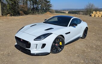 Jaguár F-type 5.0i V8 4x4 405kW 28000km - 6
