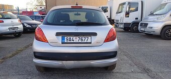 Peugeot 207 1.4 i klimatizace - 6