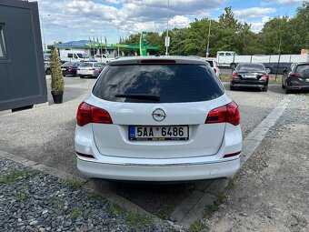 Opel Astra Sports Tourer 1.6 cdti 2015 - 6