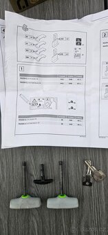 Střešní nosič Thule Square Black Mazda 3 - 6