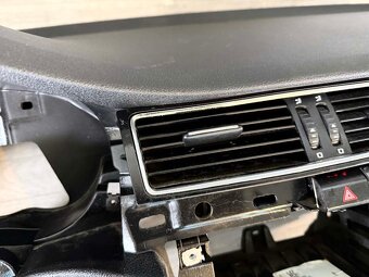 ŠKODA SUPERB 2 FACELIFT palubní deska + pásy + airbagy - 6