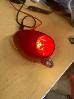 Jawa 50 pionýr 550, 555, 05, 20, 21, 23 zadní světlo LED - 6