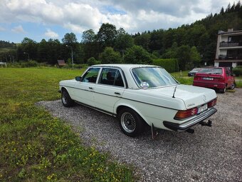 Mercedes Benz W123, 230E, piano - 6