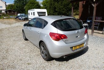 Opel Astra 1.4i Turbo 103 kw - 6