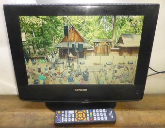 LCD televize 41 cm SENCOR, 16 palců, napájení 12V - 6