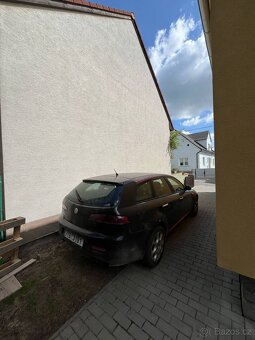 Alfa Romeo 159 Sportwagon - auto na splátky všem - 6