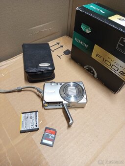 FUJIFILM. FINEPIX F100 fd - 6