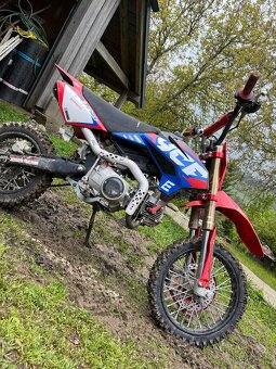 Prodám 2 pitbike motorky YCF – 150 ccm a 125 ccm - 6