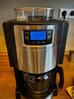 Kávovar/překapávač Russell Hobbs - 6