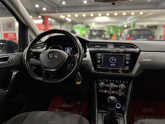 vw touran 2.0 tdi , 2018 , 158tis/km ,Nezávislé topení - 6