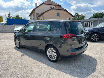 Opel Zafira 1.4T 103kW 7 míst,navi,kamera - 6