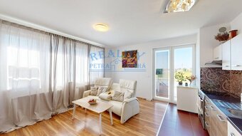 Prodej bytu 2+kk, 40,3m2, Farkašova ul., Praha - Kyje - 6