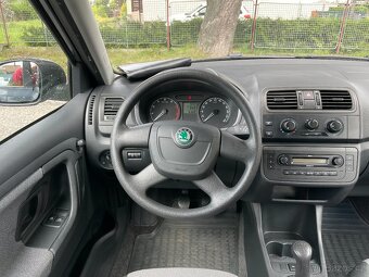 Škoda Fabia 1.2 i Klima, 8xPneu, ESP - 6