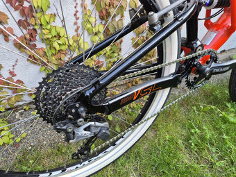 Kolo Cannondale Super-V café racer - 6
